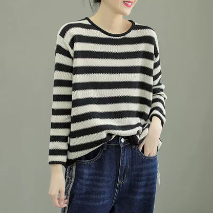 Crew Neck Color-Block Stripes Knitted Sweater